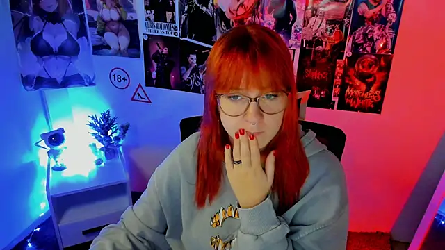 Rudy 02 online show from October 2025 08:29:02 PM