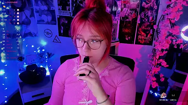 Rudy 02 online show from November 2025 09:49:02 PM