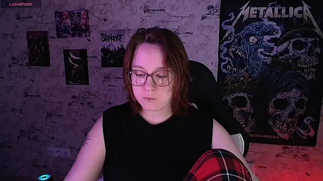 Snapshot of Rudy_02 chatting on April 2026 06:57:02 PM Rudy 02 online show from April 2026 06:57:02 PM
