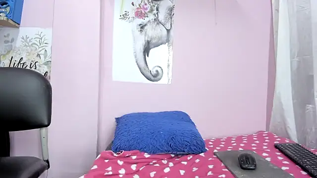 aitanacortes online show from January 2025 03:54:02 PM