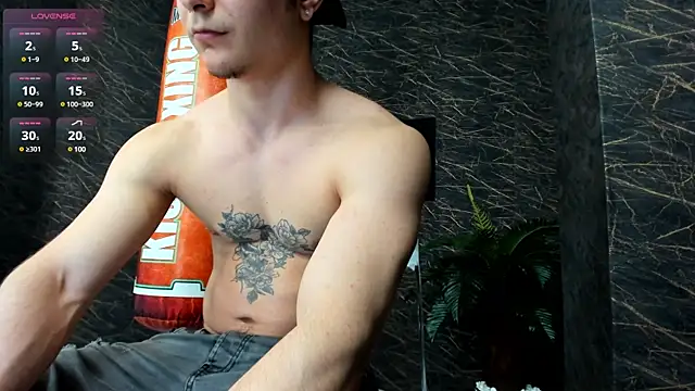 Snapshot of leonardsmith01 chatting on January 2025 11:27:01 PM leonardsmith01 online show from January 2025 11:27:01 PM