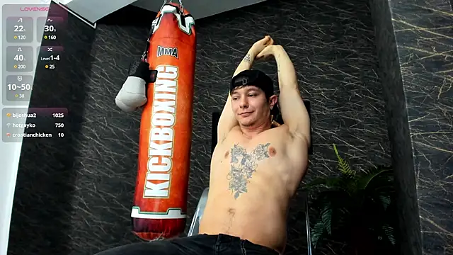 Snapshot of leonardsmith01 chatting on January 2025 02:50:02 AM leonardsmith01 online show from January 2025 02:50:02 AM