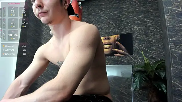 Snapshot of leonardsmith01 chatting on January 2025 12:06:01 AM leonardsmith01 online show from January 2025 12:06:01 AM