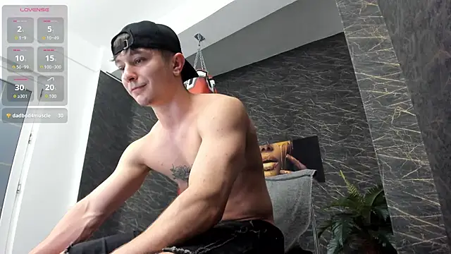 Snapshot of leonardsmith01 chatting on January 2025 02:48:01 AM leonardsmith01 online show from January 2025 02:48:01 AM