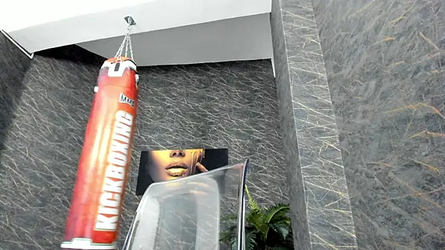 Snapshot of leonardsmith01 chatting on February 2025 02:46:01 AM leonardsmith01 online show from February 2025 02:46:01 AM