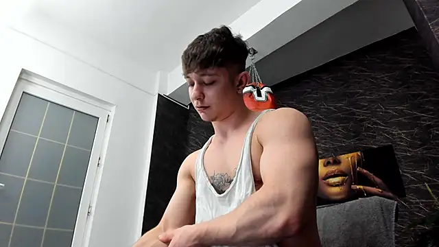 Snapshot of leonardsmith01 chatting on February 2025 09:04:01 PM leonardsmith01 online show from February 2025 09:04:01 PM