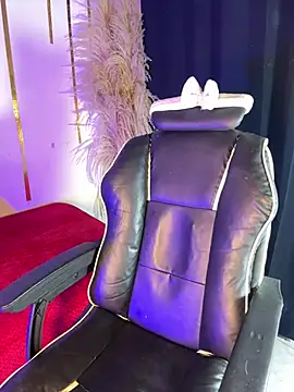 Snapshot of LylaLee111 chatting on January 2025 01:24:01 PM LylaLee111 online show from January 2025 01:24:01 PM