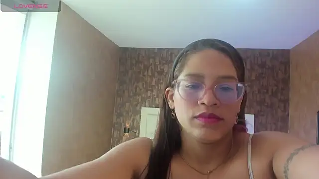 samantha  karolstone online show from January 2025 09:17:02 PM