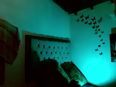 Ambarhilton online show from September 2025 04:28:01 PM