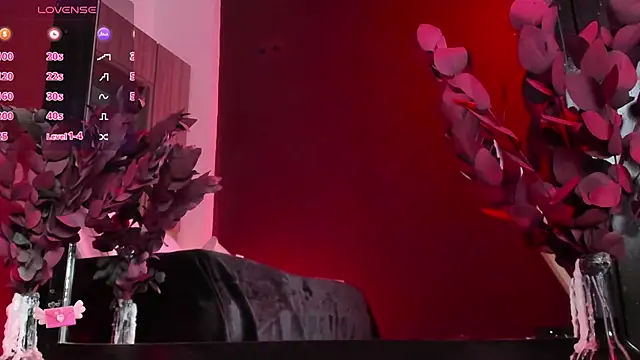 KylieMaxwell online show from September 2025 08:20:02 PM