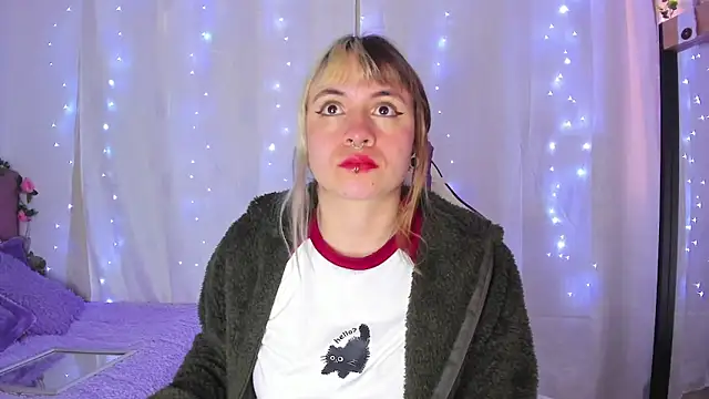 GilaKat online show from January 2025 11:02:02 AM