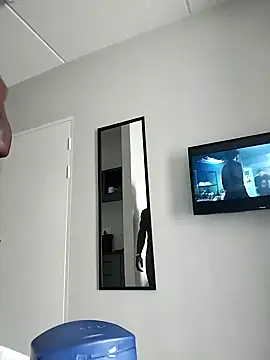 Chocolate factory man online show from February 2025 07:30:02 AM