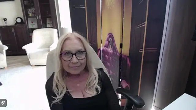 sofia xkiss online show from July 2026 01:47:02 PM