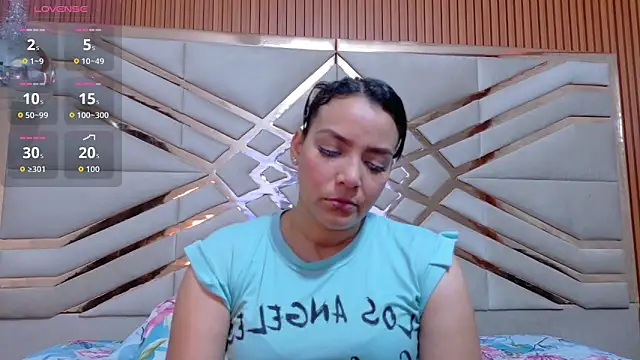 Snapshot of Sluttyandmature chatting on February 2026 12:45:02 PM Sluttyandmature online show from February 2026 12:45:02 PM