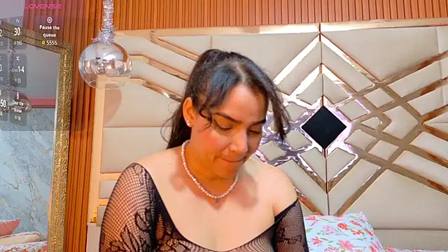 Snapshot of Sluttyandmature chatting on February 2026 12:58:02 PM Sluttyandmature online show from February 2026 12:58:02 PM