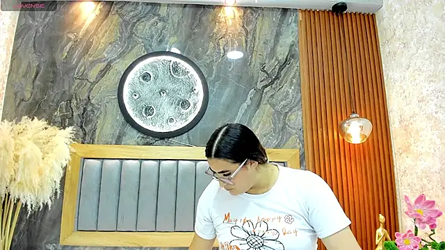 BellaPeers  online show from April 2026 10:40:01 AM