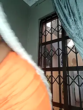 Snapshot of Shria107 chatting on February 2025 04:15:02 PM Shria107 online show from February 2025 04:15:02 PM