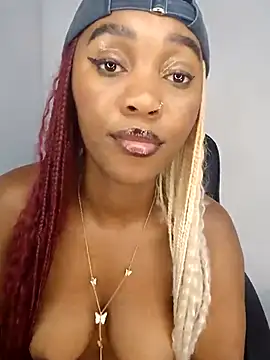 Snapshot of Shria107 chatting on February 2025 11:25:01 AM Shria107 online show from February 2025 11:25:01 AM