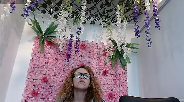 BLONDE SEXYHOT online show from February 2025 12:02:01 AM