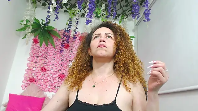 BLONDE SEXYHOT online show from December 2025 12:26:02 AM