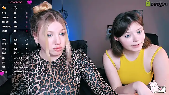 juli kisss online show from March 2025 02:31:02 AM