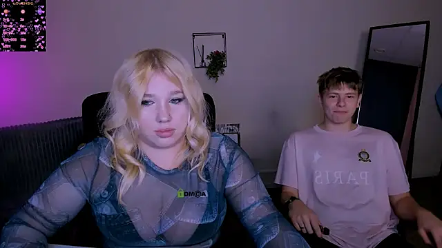 juli kisss online show from September 2025 07:14:01 PM