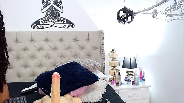 natasha cortez online show from January 2025 09:04:02 PM