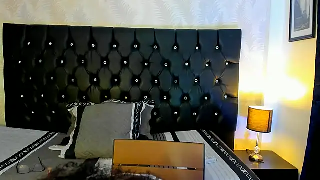 sasha fox00 online show from January 2025 08:48:01 PM