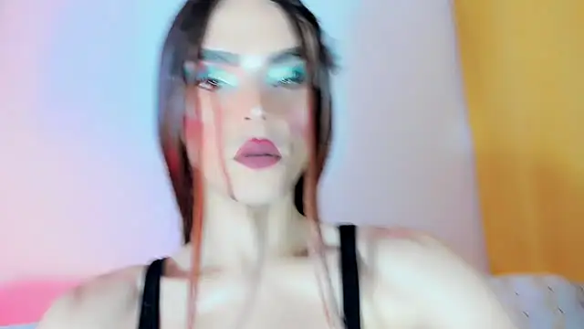 TatiGil online show from November 2025 12:49:01 PM