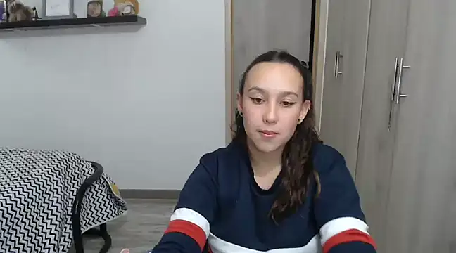 Skarlet Adams28 online show from December 2024 12:48:02 AM