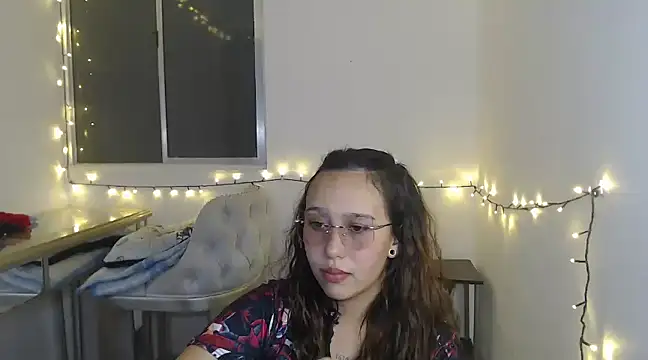 Skarlet Adams28 online show from February 2025 02:58:02 AM