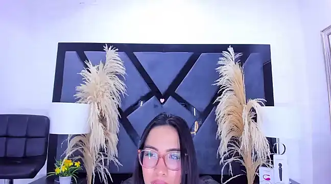 KylieWhite online show from January 2025 10:06:02 AM