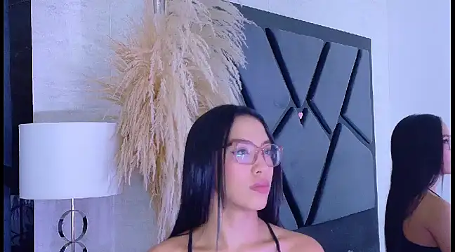 KylieWhite online show from March 2025 05:38:01 AM