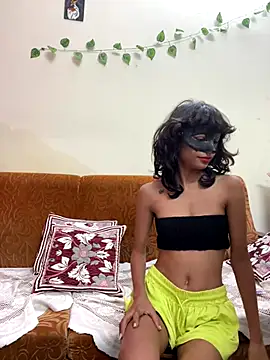 hazelperry online show from October 2025 06:18:02 PM