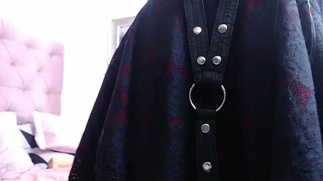 Snapshot of Hannys__cabernet chatting on February 2025 09:25:02 PM Hannys cabernet online show from February 2025 09:25:02 PM