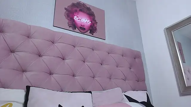 Snapshot of Hannys__cabernet chatting on February 2025 12:16:01 PM Hannys cabernet online show from February 2025 12:16:01 PM