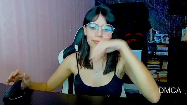 Drea Foox online show from September 2025 02:55:01 AM