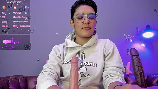 Kaira mosse online show from January 2025 11:35:01 AM