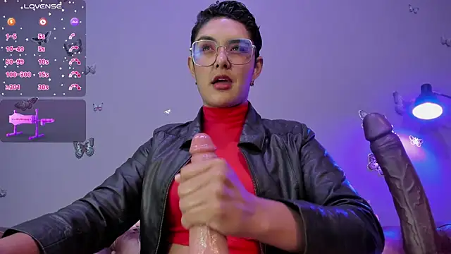 Kaira mosse online show from February 2025 11:54:01 AM