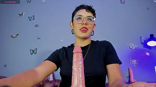 Kaira mosse online show from February 2025 11:40:02 AM