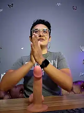 Kaira mosse online show from February 2025 11:36:02 AM