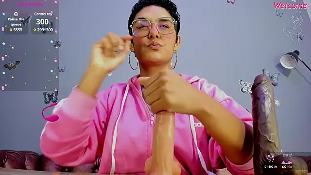 Kaira mosse online show from March 2025 01:26:02 PM