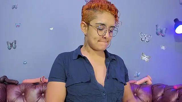 Kaira mosse online show from February 2026 11:25:01 AM