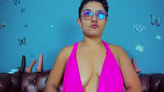 Kaira mosse online show from July 2026 11:02:02 AM