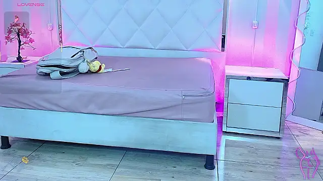 Brendda tay online show from February 2026 03:22:02 AM