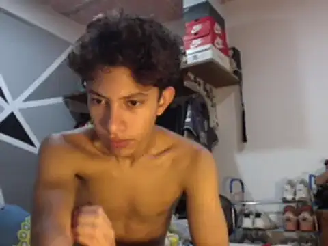 ferchitibellako online show from December 2024 04:49:02 PM