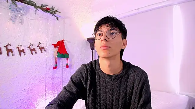 alexandersawyer online show from December 2024 12:05:01 PM