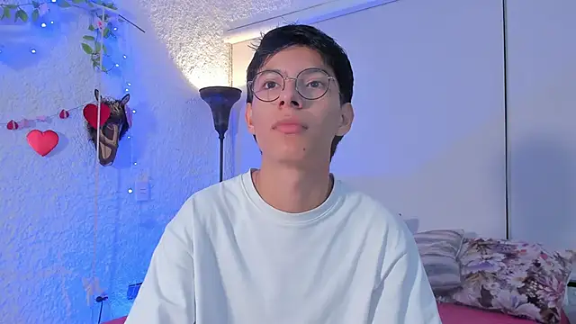 alexandersawyer online show from February 2025 03:47:02 AM