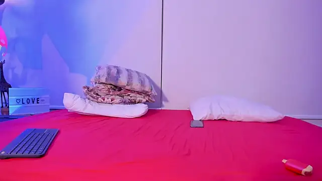 alexandersawyer online show from March 2025 07:24:01 AM