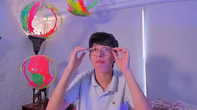 alexandersawyer online show from March 2025 12:22:02 PM